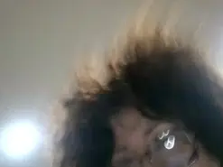 Amateur Live Sex of emma-milf