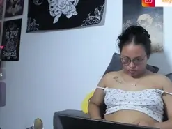 Amateur Adult Webcams of angela_angels