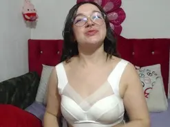 Amateur Live Porn of Angela18_honey