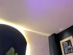 Amateur Adult Webcams of MilaLawrence