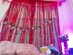 Amateur Nude Webcam of scarlte_hit