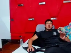 Amateur Private Sex Chat of Emmaanddarling