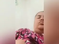 Amateur Live Porn of Yanethh