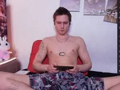 Amateur Private Sex Chat of Alex_WandHot