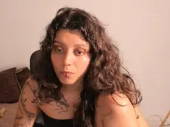 Amateur Live Sex Cam of Emma_Rousse