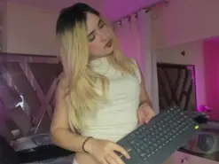 Amateur Adult Webcams of noa_cooper