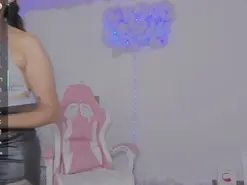 Amateur Nude Webcam of milfAaura