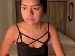Amateur Free Live Porn of SaphiraJames