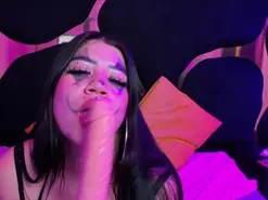 Amateur Sex Chat of Ashly_Cute69