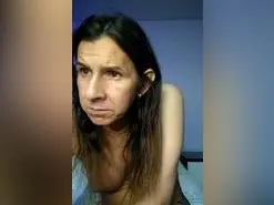 Amateur Live Sex Cam of Gatubelu_75