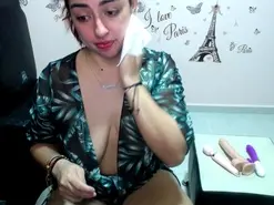 Amateur Watch Live Sex Cams of sex_in_the_room