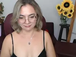 Amateur Sex Chat of ana_milf