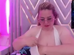 Amateur Adult Webcams of agata_ruizz