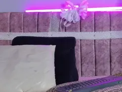 Amateur Live Sex Cam of Niicolle_Evanss