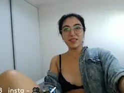 Amateur Live Sex Cam of Pamela8i8