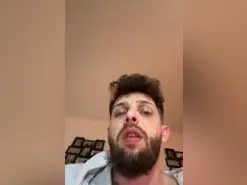 Amateur Adult Webcams of kissr