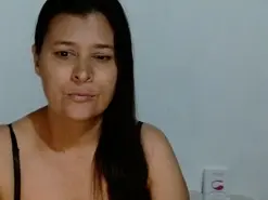 Amateur Sex Cam of karyna_milf