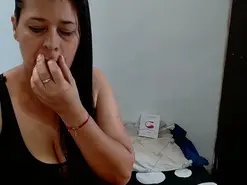 Amateur Sex Chat of karyna_milf