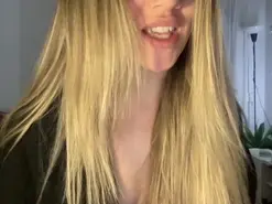 Amateur Live Sex of naiara_21