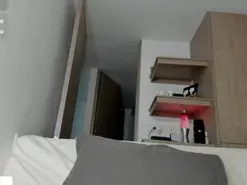 Amateur Sex Chat of Jess_Criss