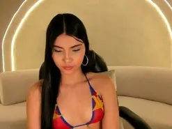 Amateur Sex Chat of MiaLaurence