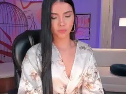 Amateur Live Sex Cam of MiaLaurence