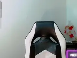 Amateur Free Porn Cam of adharaamoon_