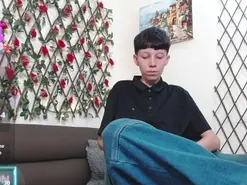 Amateur Sex Chat of LiamBrown