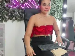 Amateur Watch Live Sex Cams of DestinyHills