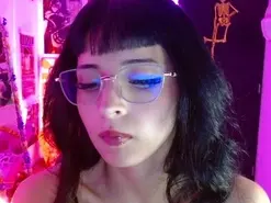 Amateur Live Sex Cam of Kind_Scarlett