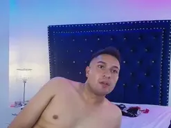 Amateur Nude Webcam of Alissa_and_alan