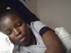 Amateur Free Porn Cam of Taliah-petite