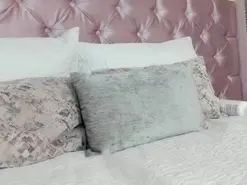 Amateur Free Live Porn of Lola_saenz