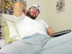 Amateur Adult Webcam of jeyco_santino