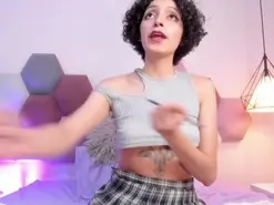 Amateur Nude Webcam of LyraVendrell