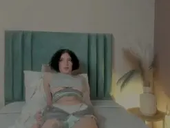 Amateur Live Sex Cam of LyraVendrell