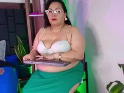 Amateur Adult Webcams of EllenaBoobs_