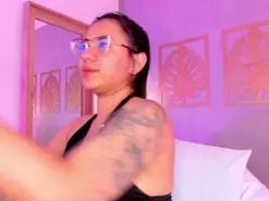 Amateur Live Sex Cam of majo_rose