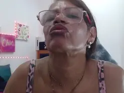 Amateur Free Live Porn of CelineMature