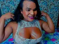 Amateur Adult Webcam of lucianadollxxx