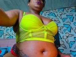 Amateur Free Porn Cam of lucianadollxxx