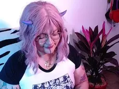 Amateur Live Sex Cam of Greengood