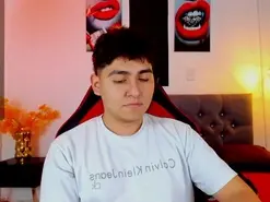 Amateur Nude Webcam of NicolasJames_Sc