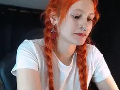 Amateur Nude Webcam of skinny_Raven