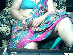 Amateur Sex Cam of indianbhabi40
