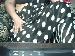 Amateur Free Porn Cam of indianbhabi40