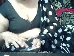 Amateur Adult Webcam of indianbhabi40