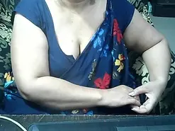 Amateur Private Sex Chat of indianbhabi40