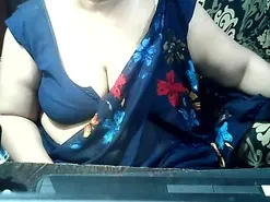 Amateur Live Sex Cam of indianbhabi40