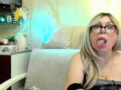 Amateur Adult Video Chat of SusieNoreen